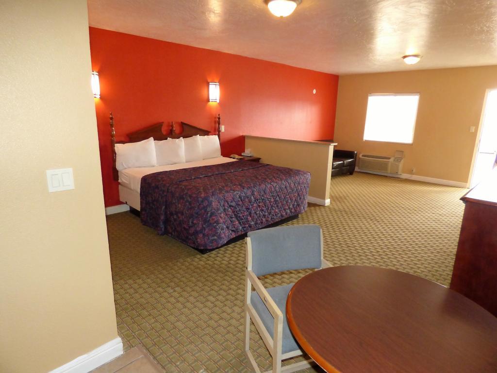Economy Inn & Suites St. George Luaran gambar